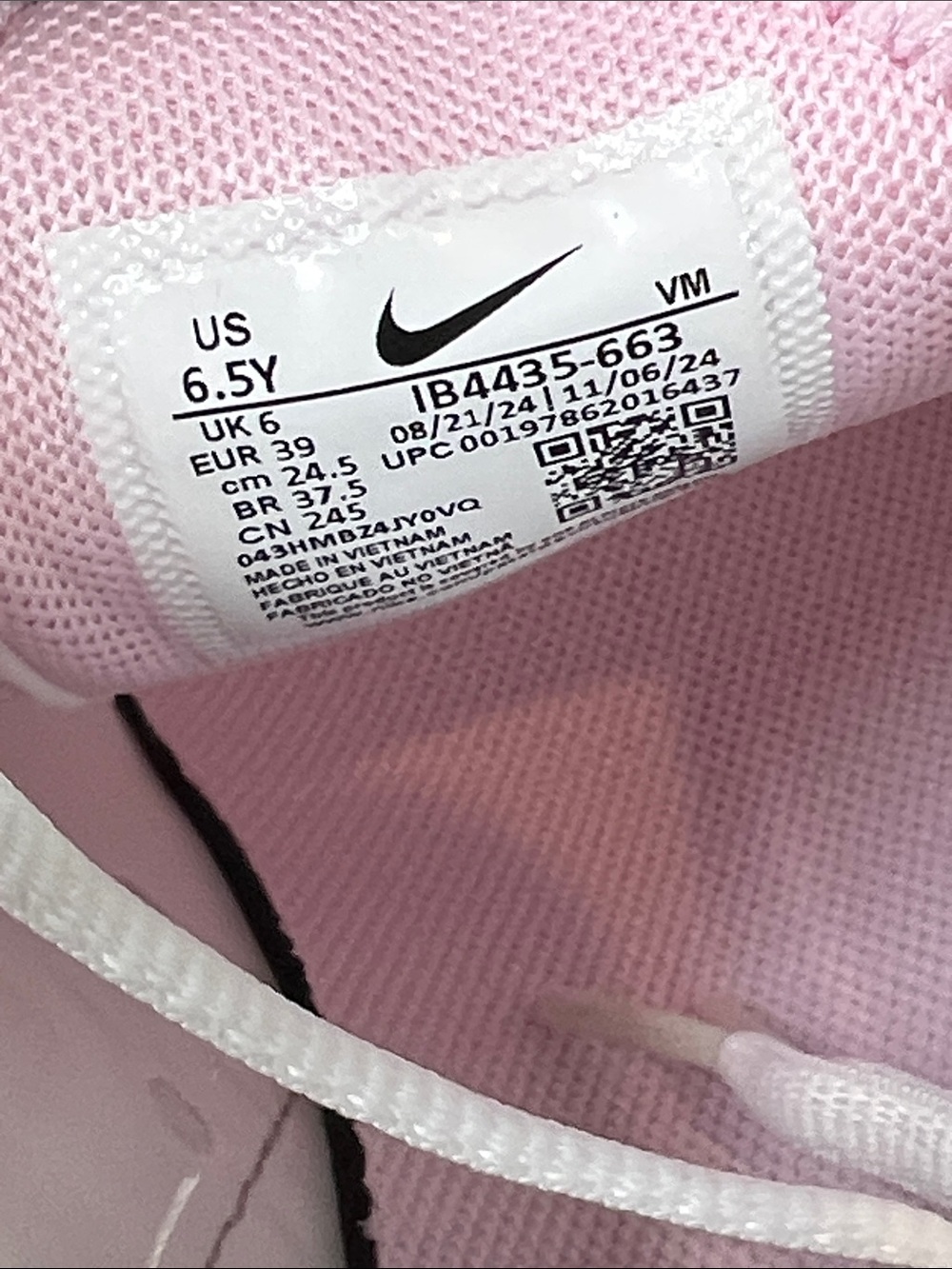 Nike Pink and Gray Air Max 270 Women's Sneakers - Picture 9 of 15